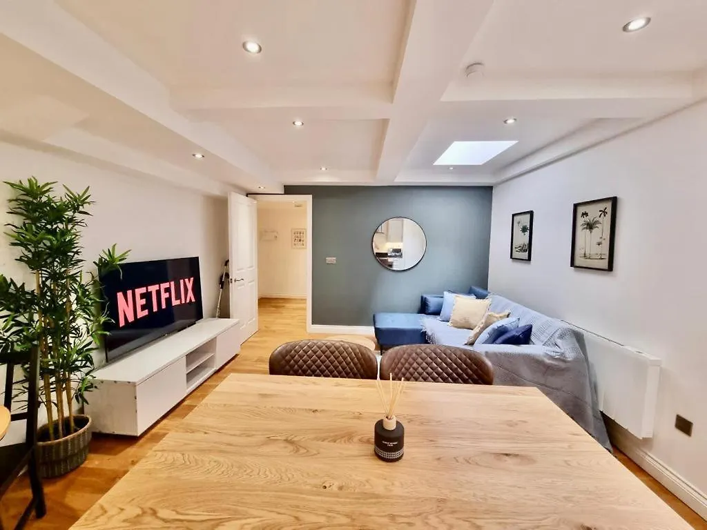 Luxurious Apartment In Nottingham Lace Market